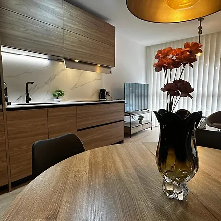Apartamento Bosco Urban - Nuevo, Céntrico Y Con Parking Gratis *